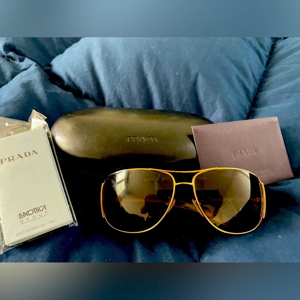 Prada Vintage Sunglasses Style No: PR 75GS